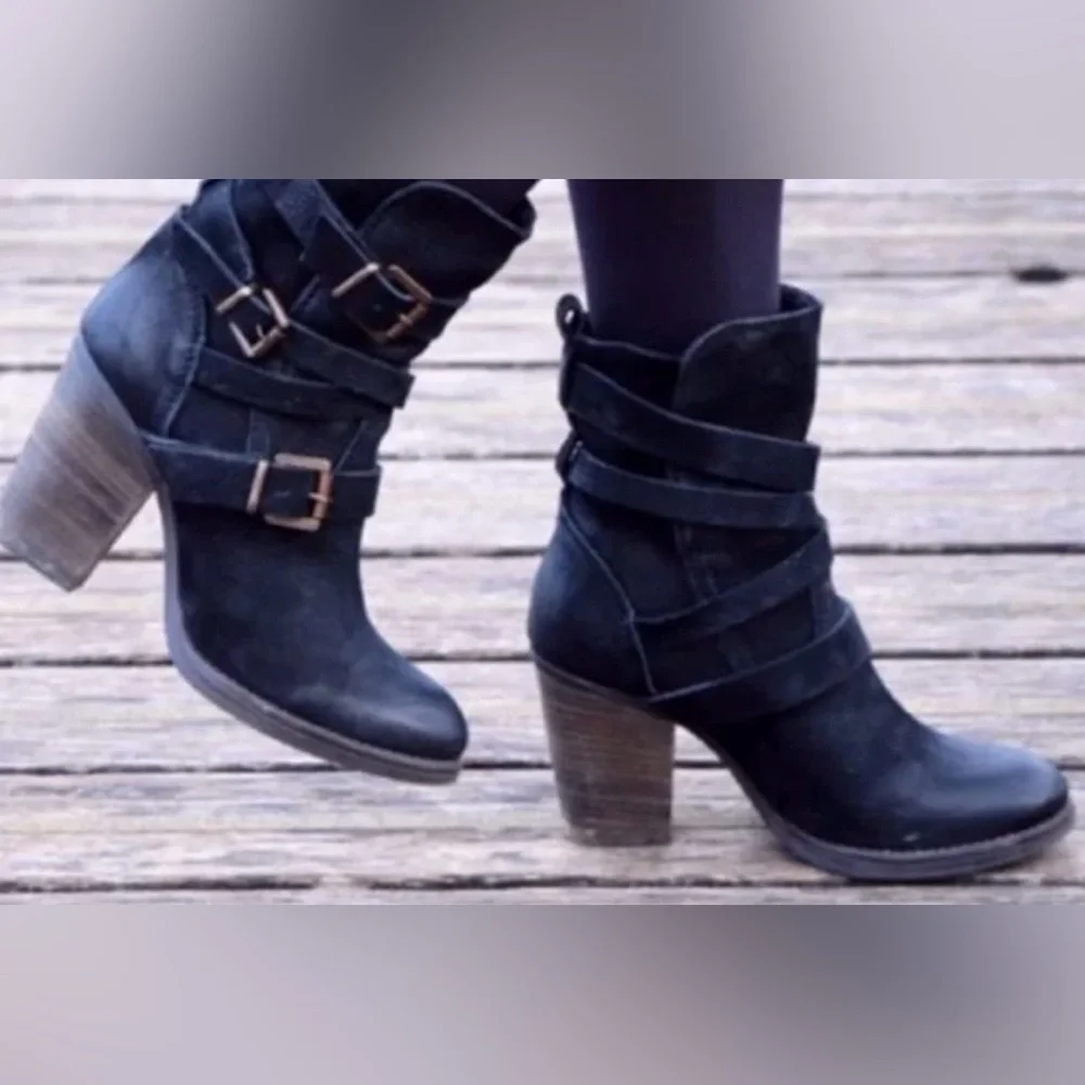 Steve Madden Yale Black Leat Boots - Women’s Size 8.5 New with Box